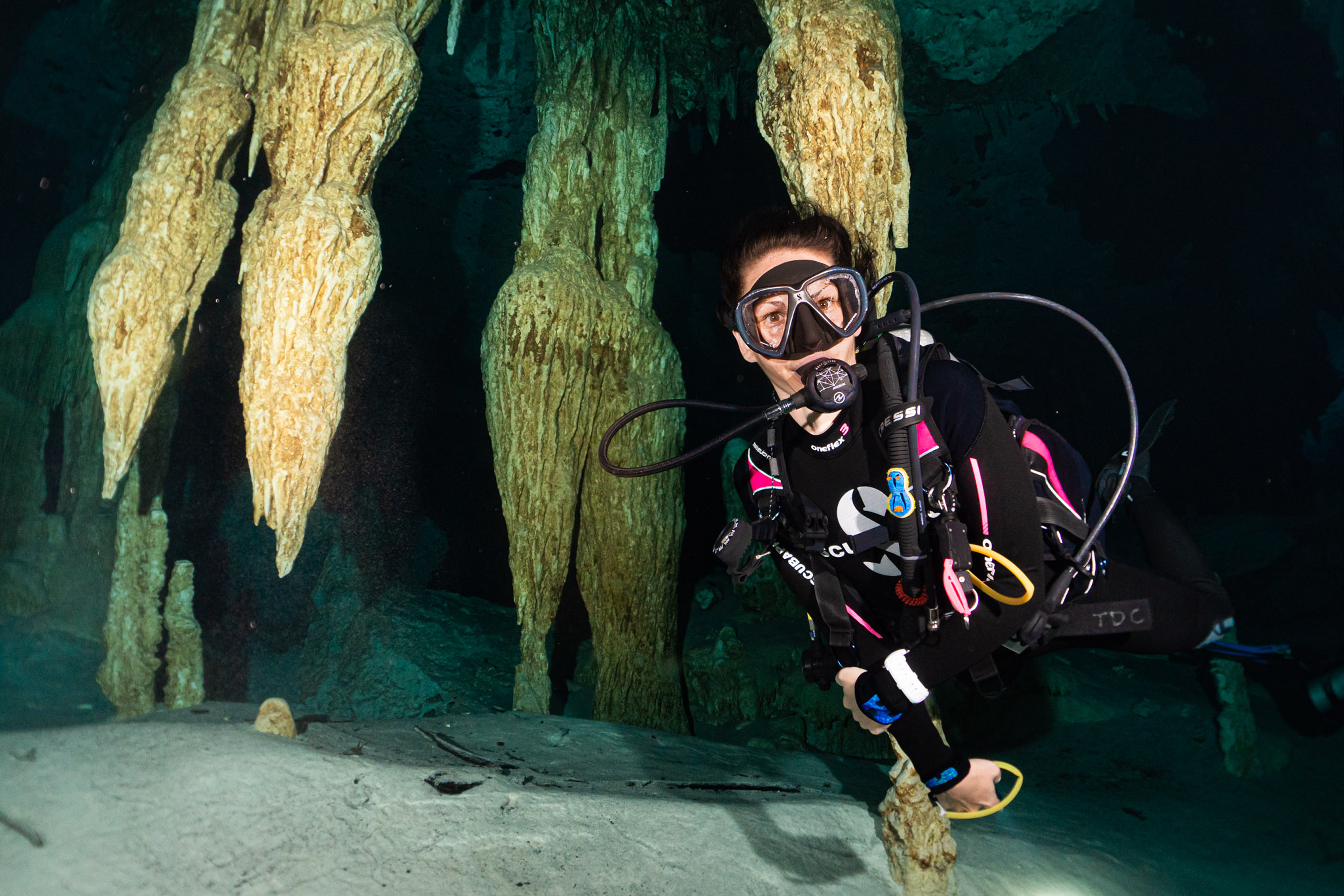 Cenote Diving Season Guide: When Is the Best Time to Dive Cenotes in Mexico?