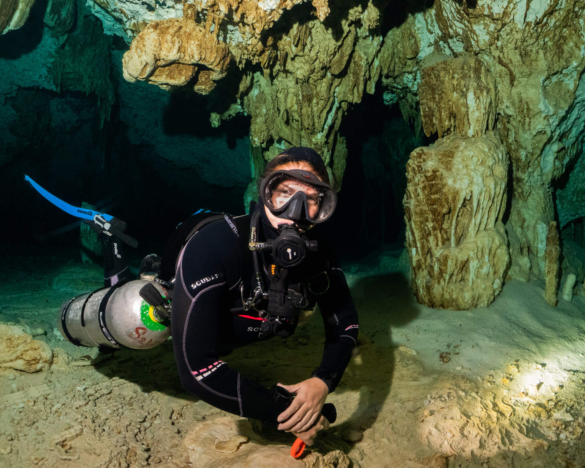 Best Cenotes for Advanced Cenote Divers Near Playa del Carmen and Tulum